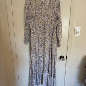 Roller Rabbit Gray and Cream Floral Long Sleeve Dress
